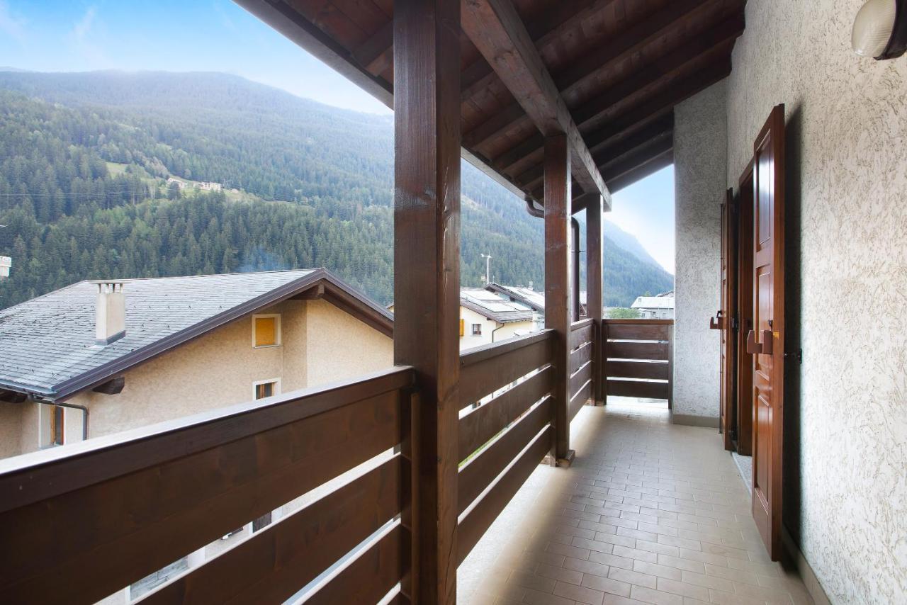 Willa Mountain Chalet Close To Bormio Valdisotto Zewnętrze zdjęcie